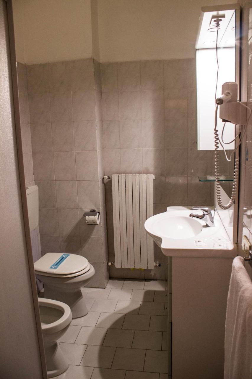 Hotel Salus Salice Terme Εξωτερικό φωτογραφία