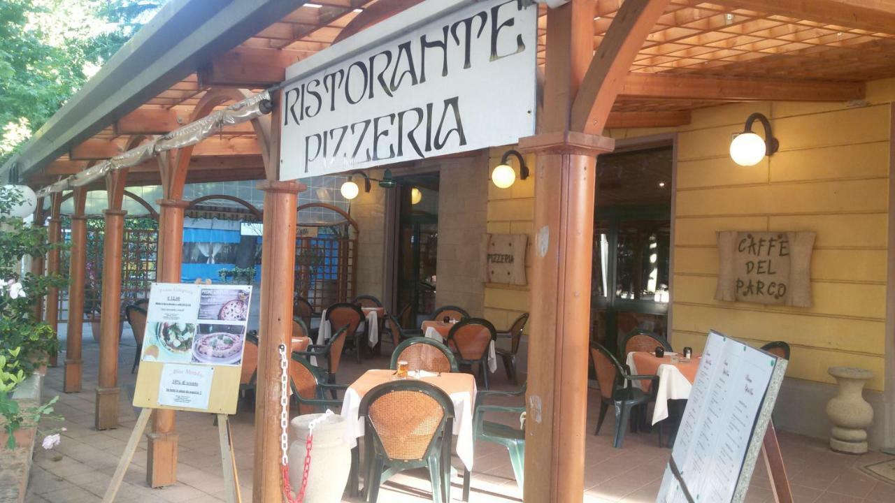 Hotel Salus Salice Terme Εξωτερικό φωτογραφία